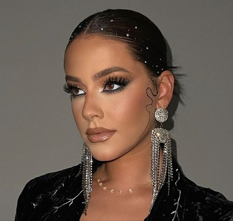 Disco Ball Makeup Look, Dance Show Hairstyles, Ballroom Dance Makeup Looks, Dancer Hairstyles, Rhinestone Ponytail, Ballroom Makeup, Practice Makeup, Ball Makeup, Carnival Makeup