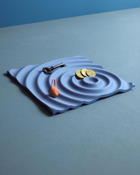 Water droplet tray, perfect tray for emptying your pockets out at the end of a long day. #officedeskdecor #desksetup #deskorganization #officespace #officedecor Manufacturing Ideas, Animation Types, Diy Plaster, 3d Craft, Book Holder, Office Desk Decor, Brand Ideas, Print Inspiration, Desk Setup