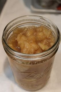 Chunky Crockpot Applesauce, Chunky Applesauce Recipe Crock Pots, Chunky Applesauce, Chunky Applesauce Recipe Canning, Freezer Applesauce, Homemade Chunky Applesauce, Canning Applesauce Without Peeling, Homemade Chunky Applesauce Crockpot, Canning Chunky Applesauce