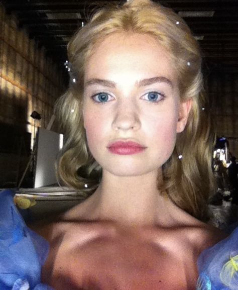 Cinderella Behind The Scenes, Lily James Cinderella Hair, Cinderella Live Action Dress, Scarlett Hair, Lily James Cinderella, Cinderella Lily James, Cinderella Movie 2015, Cinderella Prom Dress, Cinderella Prom