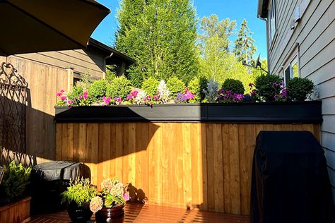 Privacy Fence Planters - Flower Boxes that Sit on Top of Fences Privacy Flower Boxes, Privacy Fence Garden Planters, Fence Top Planters, Top Of Fence Planters, Over Fence Planters, Planters For Fence, Fence Flower Boxes, Fence Planters Ideas, Fence Planter Boxes