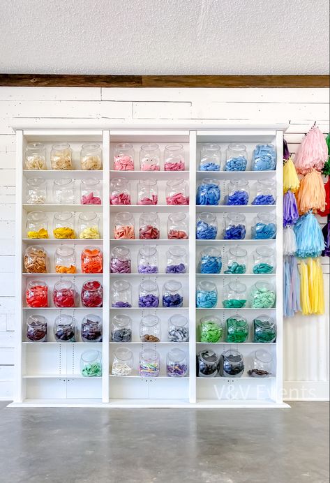 A small upcoming modern party supply shop in SETX. #partyshop #balloons #storage #balloonbar #party #color #balloondecor #balloongarland Office Craft Room Combo, Balloon Bar, Gift Shop Interiors, Business Storage, Room Organisation, Modern Party, Balloon Shop, Office Crafts, Craft Room Office