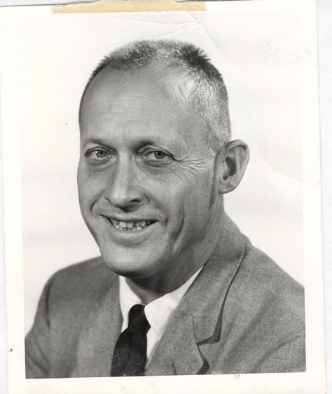 Legendary track coach Bill Bowerman held the head post at Oregon from 1948 to 1973, where he led the Men of Oregon to 24 individual NCAA titles and four team championships. In 1964, Bowerman helped start Blue Ribbon Sports, which later became Nike, Inc., with one of his former athletes Phil Knight. Bill Bowerman, Horn Bill, Bill Pullman While You Were Sleeping, Bill Engvall, Buffalo Bills Wild West Show, Phil Knight, Oregon Grape, Nike Design, University Of Oregon