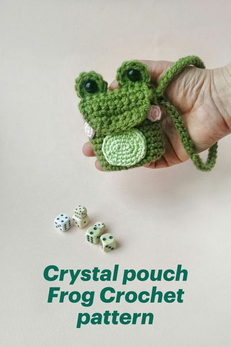 Crochet pattern drawstring pouch frog, Crystal pouch goblincore jewelry.
Crochet wristlet purse can be used as dice holder, dice bag, airpod case or rear view mirror accessories for women. Frog Airpod Case, Goblincore Jewelry, Crochet Wristlet, Frog Crochet Pattern, Invisible Join, Dice Holder, Crystal Pouch, Frog Crochet, Crochet Case