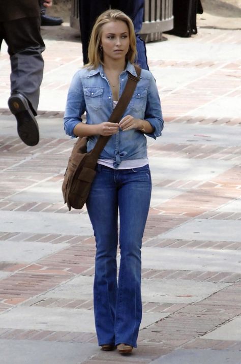 Claire season 4 Hayden Panettiere, Athleisure Outfits, Star Style, June 16, Scarlett Johansson, Fashion Advice, Jean Outfits, Bootcut Jeans, Jeans And Boots