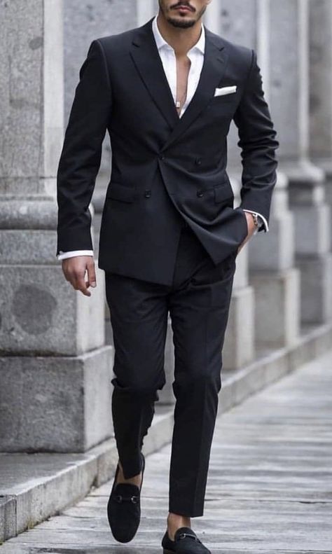 Black Suits Aesthetic Men, Double Breasted Suit Men Wedding Black, Black Full Suits For Men, Classic Black Suit Wedding, Mens Suits Black Classy, Black Suit With Loafers Men, Classic Suits For Men Black, Suit For Men Wedding Black, Mens Suits Aesthetic