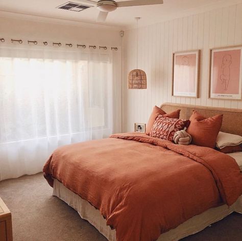 Adairs on Instagram: “A colour palette of warm hues, makes your space inviting and with a touch of terracotta - the feeling of welcome and relaxation is instant.…” Bedroom Color Ideas, Terracotta Bedroom, Terracotta Color Palette, Dark Bedroom Furniture, Terracotta Colour, Best Color Schemes, Paint Palettes, Current Design Trends, Inspiration From Nature