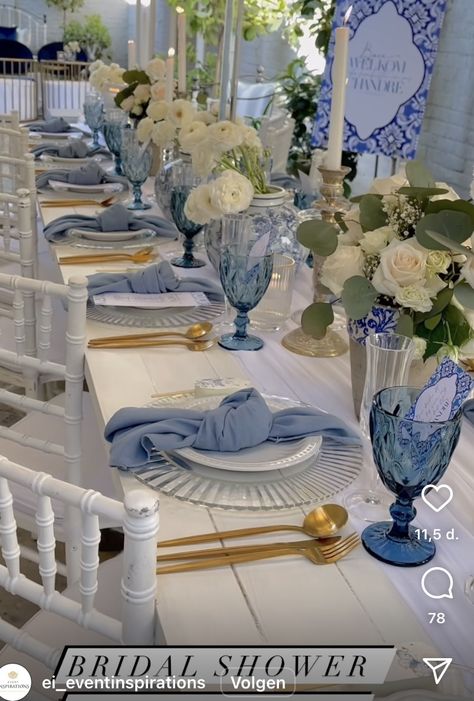 White Blue Table Setting, Powder Blue Party Decorations, Blue And White Table Setting Party Ideas, Light Blue Dessert Table, Baby Blue Table Setting, Blue And White Table Decorations, Clase Azul Party, Blue White Wedding Decor, Blue And White Graduation Party Ideas