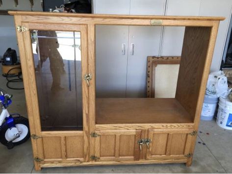 My boyfriend and I have seen countless entertainment centers being given away on craigslist and other sites. We're talking about those old, clunky wood ones tha… Old Wood Furniture, Oak Entertainment Center, Old Tv Stands, Diy Bank, Old Entertainment Centers, Wood Entertainment Center, Tv Entertainment Centers, Diy Entertainment, Entertainment Center Makeover