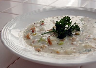 This recipe includes all the traditional ingredients of true New England clam chowder with onions and potatoes. Get this clam chowder recipe from PBS Food. Red Lobster Clam Chowder Recipe, Glue Recipe, Soup Sunday, Clam Chowder Recipe, Pbs Food, Onion Soup Recipes, Recipe Icon, Chowder Recipe, Clam Chowder