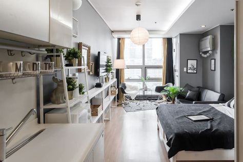 South Korea Apartment, Small Apartment Aesthetic, Korea Apartment, Nice Apartments, Seoul Apartment, Korean Interior Design, Korean Apartment, Small Room Interior, Modern Apartment Living Room