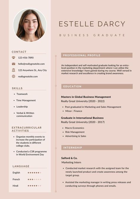 Professional Cv Design and Resume Writing Cv Fashion Designer, Cv For Students, Cv Format For Job, Cv Design Professional, College Resume Template, Writing A Cv, College Resume, Good Cv, Cv Inspiration