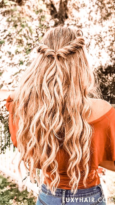 Country Prom Hairstyles, Hairstyles For Promotion, Promotion Hairstyles 8th Grade, Classy Formal Hairstyles, Grade 8 Grad Dresses Long, Promotion Hairstyles, Grade 8 Grad Hairstyles, Florida Hairstyles, 8th Grade Dance Hairstyles