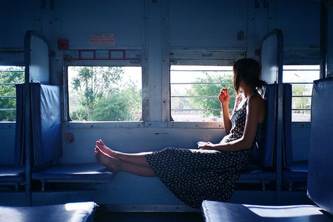 Train Window, Cinematic Photography, Pose Reference Photo, 인물 사진, Window Seat, Photography Women, Photo Reference, A Train, The Window