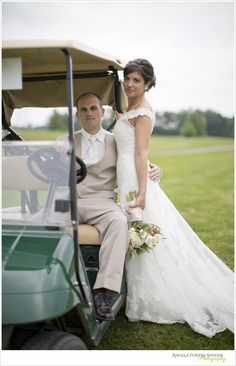 Golf Course Wedding Photos, Golf Pics, Wedding Golf, Golf Course Photography, Golf Wedding, Golf Photography, Couples Portrait, Golf Course Wedding, Best Golf Courses