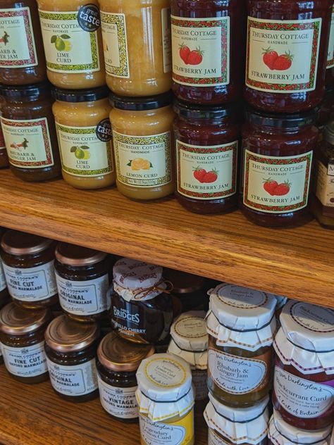 cottage core jams / jelly / cottage core aesthetic Ginger Core Aesthetic, Homemade Jam Aesthetic, Strawberry Jam Aesthetic, Jamie Core Aesthetic, Jams Aesthetic, Cottage Core Cafe, Jackie Core, Cottage Core Food, Jamming Aesthetic