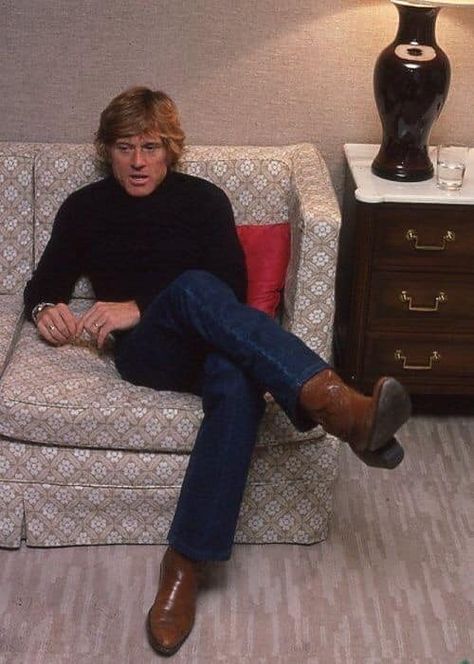 Robert Redford - I had just arrived in New York from... Modern Cowboy, Art Student, Cowboy Outfits, Robert Redford, Mens Cowboy, Mens Cowboy Boots, Minimal Outfit, 70s Fashion, Santa Monica