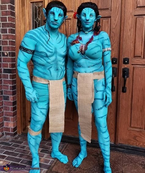 Top Costumes 2023, Avatar Couples Costumes, Avatar Family Costume, Avatar Couple Costume, Couple Costume Diy, Avatar Halloween Costumes, Halloween Costumes Men, Avatar Costume, Horror Creatures