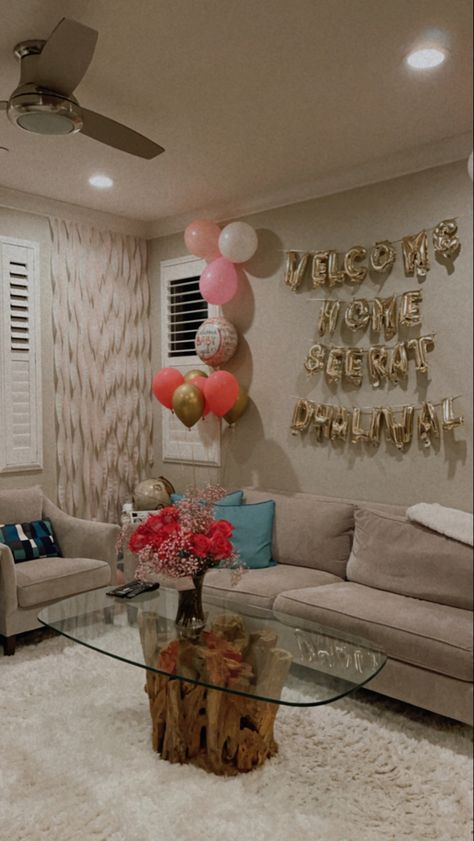 Welcome home decoration Newborn Decoration Welcome, Welcome Home Bedroom Surprise, Welcome Back Decorations Home, Welcome Back Surprise Ideas, Welcome Back Home Surprise Ideas Husband, Surprise Welcome Home Decorations, Welcome Home Newlyweds, Welcome Home Balloons Ideas, Newborn Welcome Home Decoration