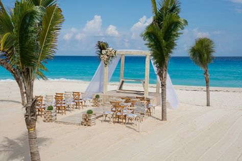 Affordable destination weddings | Mexico weddings | destination wedding ceremony set-ups | wedding inspiration | wedding venues | tropical wedding | beach wedding Wedding Venues In Mexico, Cheap Destination Wedding, Affordable Destination Wedding, Mexico Wedding Venue, Rustic Beach Wedding, Wedding Setup, Explore Mexico, Club Restaurant, Cheap Wedding Venues