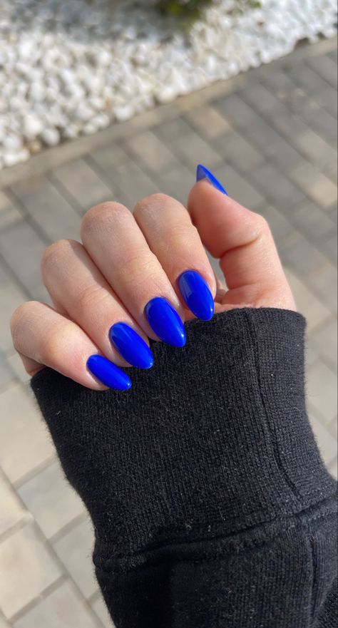 Almond Acrylic Nails Blue, Blue Oval Nails, Royal Blue Almond Nails, Midnight Blue Nails, Royal Blue Nails Acrylic, Cobalt Blue Nails, Royal Blue Nails, Blue Acrylic Nails, Almond Acrylic Nails