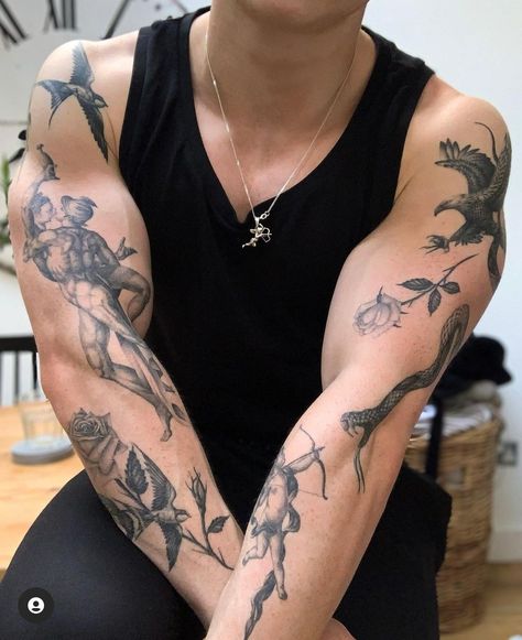 Tattooed Men, Torso Tattoos, Single Needle Tattoo, Tattoo Aesthetic, Tattoo Inspiration Men, Incredible Tattoos, Cool Small Tattoos, Small Tattoos For Guys, Best Sleeve Tattoos