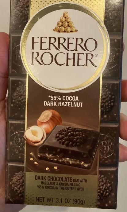 Luxury Candy, Hazelnut Milk, Milk Chocolate Bar, Chocolate Shells, Dark Chocolate Bar, Ferrero Rocher, Beautiful Food, Milk Chocolate, Chocolate Bar