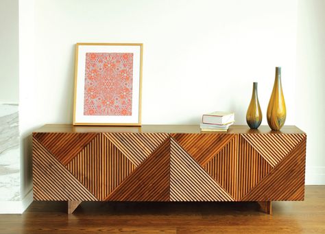 Mid Century Modern Sideboard, Luxury Sideboard, Sideboard Modern, Modern Apartment Decor, Buffet Design, Mid Century Modern Living Room, Sideboard Designs, Decorating Inspiration, Mid Century Modern Furniture