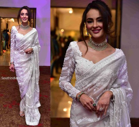 Seerat Kapoor in Varun Chakkilam – South India Fashion Varun Chakkilam, Seerat Kapoor, Polki Choker, Latest Designer Sarees, Desi Style, Embroidered Organza, Organza Saree, South India, Designer Sarees