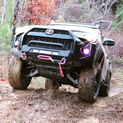 Pink and black 4runner Four Runner Accessories, Girly 4runner, Blacked Out 4runner, 4runner Accessories Girly, Black 4 Runner, Pink 4runner, Ford Runner, Toyota 4runner Accessories, Toyota Four Runner