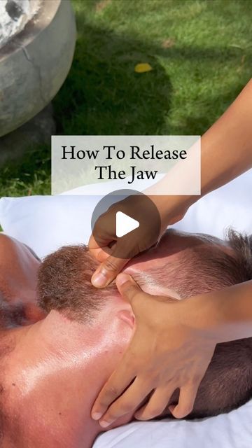 Relax Jaw Muscles, Jaw Massage Trigger Points, Jaw Relaxation Exercise, Face Muscles Massage, Jaw Massage, Massage Movements, Relaxing Massage Techniques, Tmj Massage, Sympathetic Nervous System