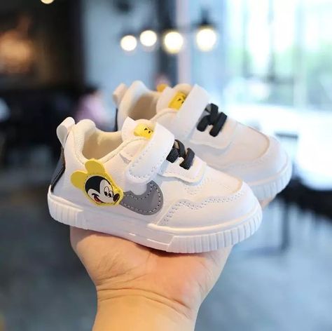 Boys Tennis Shoes, Gothic Shoes, Led Shoes, White Casual Shoes, Black Platform Shoes, Winter Shoes For Women, Mens Boots Fashion, Womens Wedding Shoes, Baby Boy Shoes