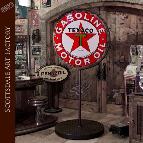 Texaco Gas Station, Lollipop Stand, Vintage Gas Station, Texaco Vintage, Nostalgic Pictures, Gas Pump, Classic Americana, Antique Signs, Porcelain Signs