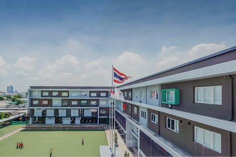 SINGAPORE INTERNATIONAL SCHOOL OF BANGKOK (SISB) currently owns and manages three campuses – Ekkamai, Pracha Uthit and Suvarnabhumi, Singapore School, School Campus, School Building, Chamber Of Commerce, International School, Bangkok, Luxury Homes, Singapore, House Styles