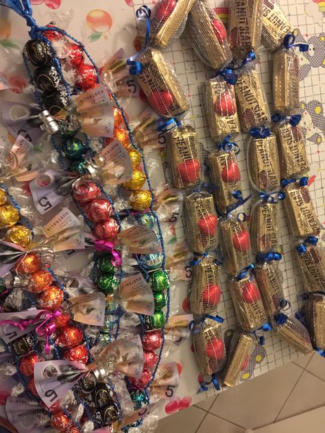 Graduation Leis Filipino Graduation Lei, Graduation Lei Ideas For Boys, Grad Leis, Graduation Leis Diy Ribbons, Candy Leis, Graduation Things, Lei Graduation, Lei Ideas, Graduation Leis Diy