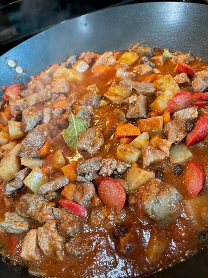 Menudo Recipe Authentic Filipino, Filipino Menudo Recipe, Menudo Recipe Filipino, Menudo Recipe Easy, Menudo Recipe Authentic, Easy Menudo Recipe, Pork Menudo Recipe, Filipino Menudo, Mechado Recipe Beef Panlasang Pinoy