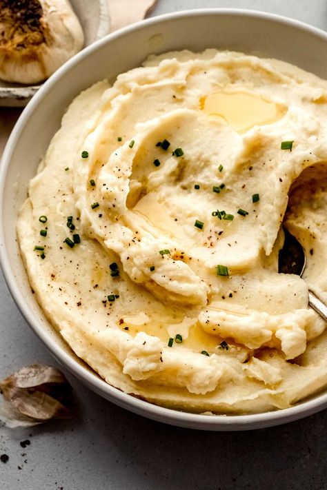 Whipped Parsnips, Parsnips Recipe, Quick Easy Side Dishes, Miso Recipe, Fresh Herb Recipes, Best Mashed Potatoes, Herb Recipes, Garlic Mashed Potatoes, Mashed Potato Recipes