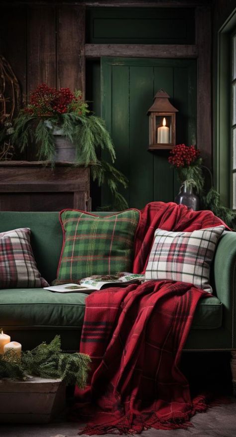 Christmas Wallpaper Aesthetic, Decorations Living Room, Cozy Christmas Living Room, Plaid Christmas Decor, Red White Christmas, Cabin Christmas, Alternative Christmas Tree, Tartan Christmas, Christmas Decor Inspiration