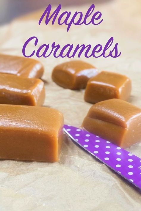 Homemade Maple Caramels Homade Caramel, Homemade Caramel Candy, Caramels Recipe, Homemade Caramel Recipes, Homemade Caramels, Holiday Candy Recipes, Homemade Fudge, Candy Recipes Homemade, Soft Caramel