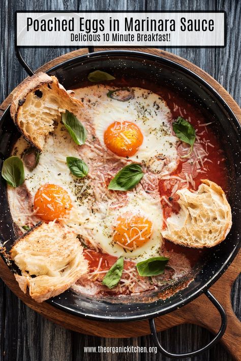 Eggs In Marinara Sauce, Poached Egg Meals, One Pan Breakfast, Black Pan, Dinner Board, Healthy Egg Recipes, Breakfast Board, Egg Dishes, Kitchen Witchery