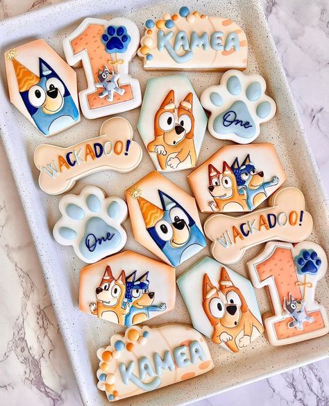 Bluey Cookie, Bluey Cookies, 4de Verjaardag, Joy Of Baking, 2nd Birthday Party For Boys, Birthday Party Treats, Second Birthday Ideas, 1st Birthday Party Themes, 2nd Birthday Party Themes