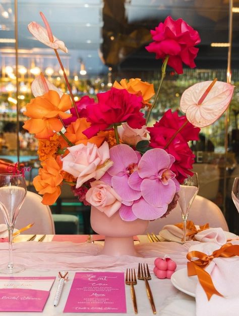 Orchid Wedding Theme, Shower Styling, Orchid Centerpieces Wedding, Kitsch Wedding, Tablescape Design, Retro Wedding Theme, Pink Wedding Receptions, Orange And Pink Wedding, Brunch Event