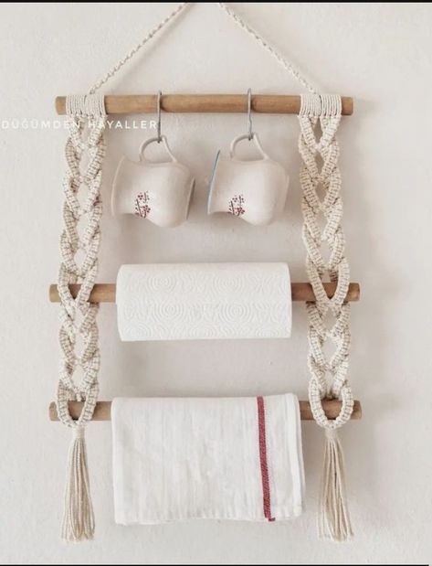 Simpul Makrame, Pola Macrame, Manila Rope, Art Macramé, Macrame Wall Hanger, Macrame Plant Hanger Patterns, Boho Crafts Diy, Macrame Knots Pattern, Macrame Wall Hanging Diy