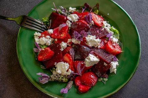 Roasted Beets, Strawberry and Goat Cheese Salad Strawberry And Goat Cheese Salad, Beet Goat Cheese Salad, Mandarin Juice, Beet And Goat Cheese, Orange Syrup, Pickled Beets, Ripe Fruit, Goat Cheese Salad, Cheese Salad