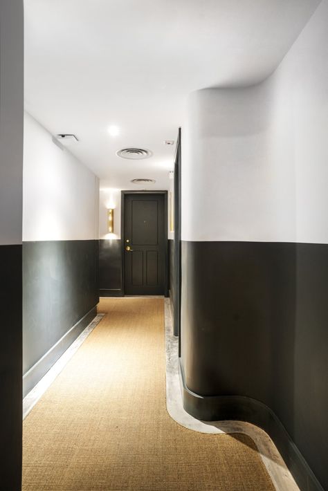 This Hip Hong Kong Apartment Building Nails Small Space Living - Dwell Apartment Building Hallway Design, Apartment Building Interior, Corridor Inspiration, Apartment Staircase, Apartment Building Hallway, Apartment Building Entrance, Interior Design Black And White, Apartment Building Lobby, Hong Kong Apartment