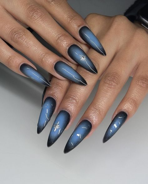 kayla 🫧 | blue aura 🌟💙 using @apresnailofficial natural long almond tips ✨ • • • #nails #nailartist #nailtech #longnails #auranails #bluenails… | Instagram Raven Nails Designs, Almond Tips Nails, Black And Blue Aura Nails, Aura Nail Designs Almond, Black And Blue Nail Designs, Blue Almond Nails Design, Blue Nails Simple, Black Blue Nails, Aura Nails Blue