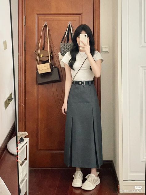 Long Skirt Outfits, Everyday Fashion Outfits, Long Sleeve Short Dress, Modest Fashion Outfits, 가을 패션, Korean Outfits, Casual Style Outfits, Skirt Outfits, Look Fashion