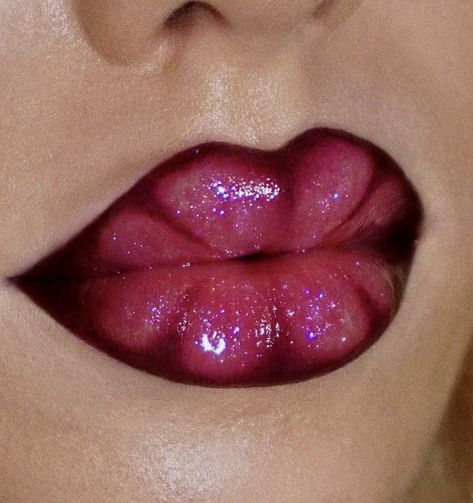 Fun Lip Makeup, Lips Looks, Lips Makeup Ideas, Fairy Lips, Fun Lipstick Ideas, Red Lip Aesthetic, Lip Makeup Art, Makeup Looks Lips, Prom Makeup Lips