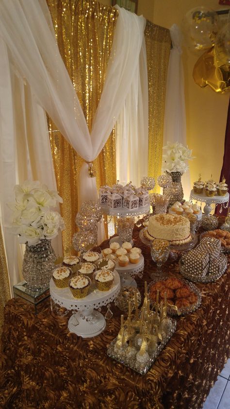 18th Birthday Gold Theme, Brown And Gold Sweet 16, Gold Sweet Sixteen Dresses, Golden Hour Hoco Theme, Sweet 16 Party Ideas Themes Fall, Sweet 16 Decorations Gold, White And Gold Prom Theme, Golden Birthday Decoration Ideas, Gold Birthday Theme Decoration