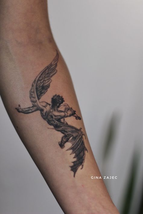 Tatuaje de Lucifer o el Angel Caido hecho en blackwork en micro realismo sobre el antebrazo. Cute Little Tattoos, Hand Tattoos For Guys, Angel Tattoo, Elegant Tattoos, Little Tattoos, Tattoo Placement, Tattoo Design Drawings, Minimal Tattoo, Tattoo Styles